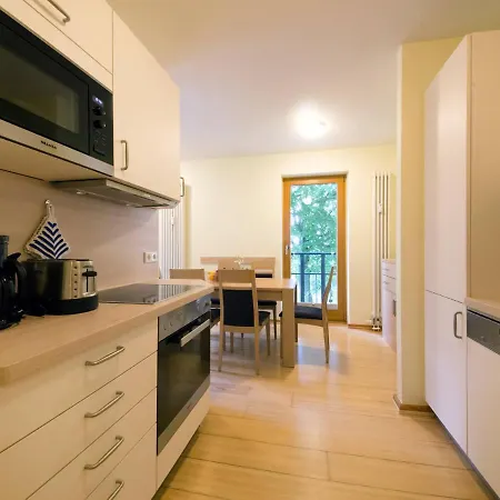 公寓 Kaiservillen - Mit 2 Schlafzimmern Und Balkon D202 塞巴特黑灵斯多夫