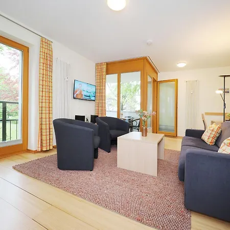 Kaiservillen - Mit 2 Schlafzimmern Und Balkon D202